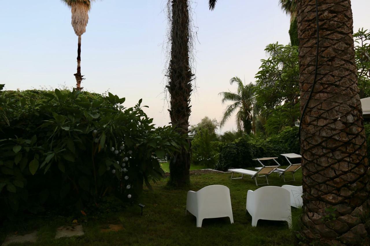 Acquabianca Aci Castello Exterior foto